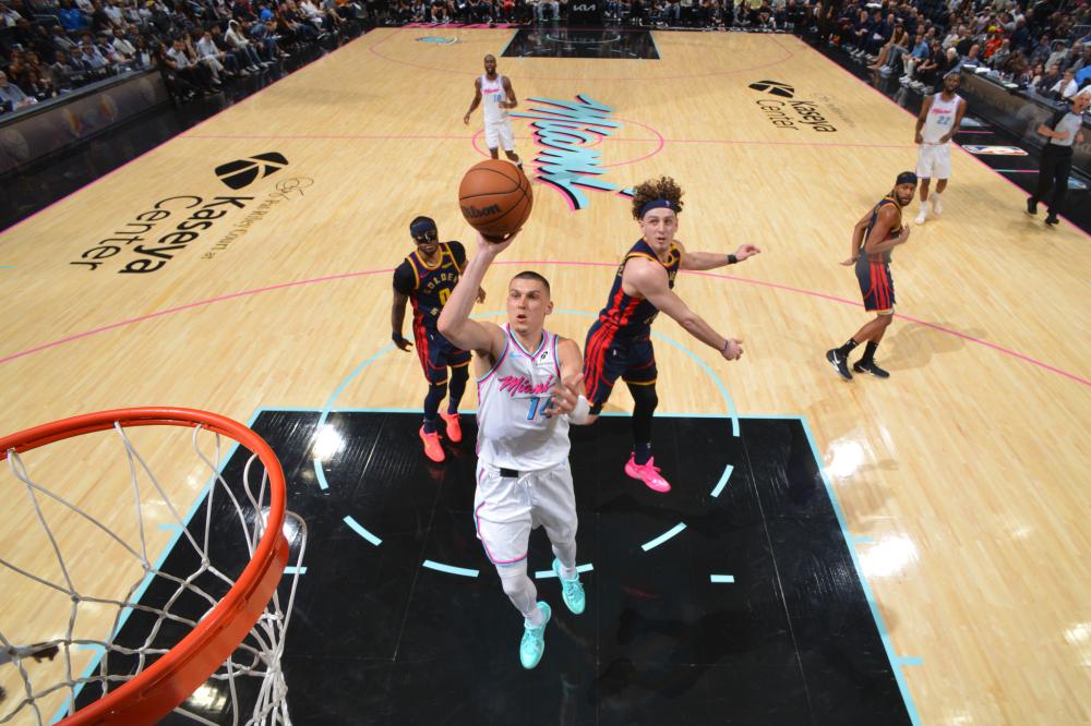 勇士常常凭 勇士常常凭