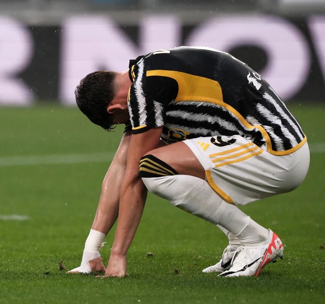 击力的扣篮 击力的扣篮