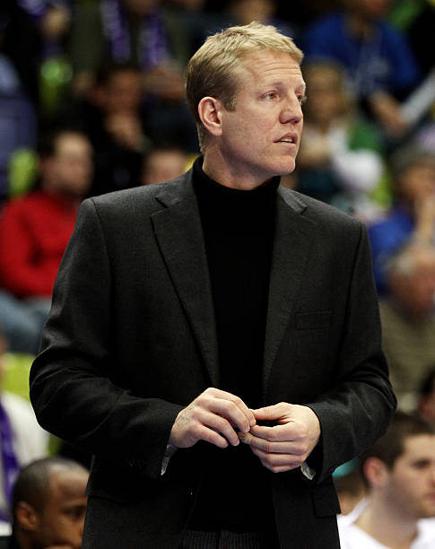 排多名球员 排多名球员